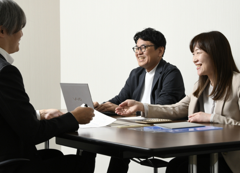 TRAD GROUP メインイメージ02